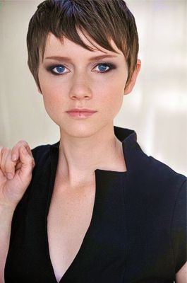 Valorie Curry