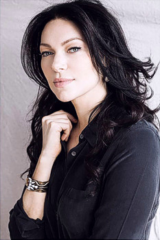 Laura Prepon