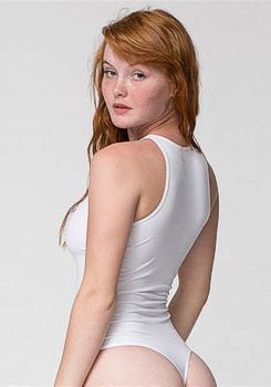 Kacy Hill as Anne Knoll