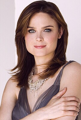 Emily Deschanel as
Erin