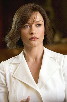 Catherine
          Zeta-Jones as Thomasina Crown