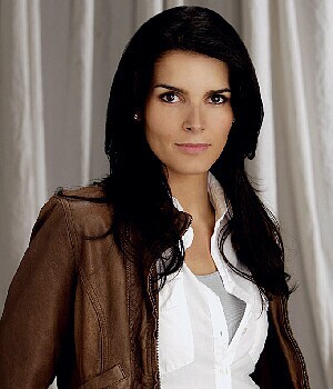 Angie Harmon