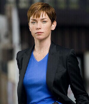 Julianne Nicholson